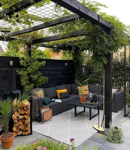 Vining Pergola at an Outdoor Studio