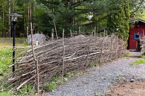 Twing Privacy Fence
