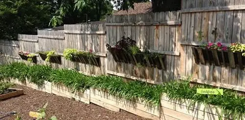 pallet railing Privacy Fence