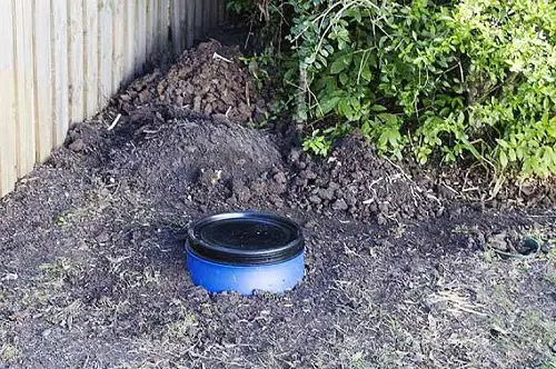 Ground Drum Composter Bin Ideas 12