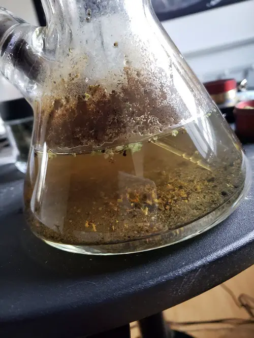 What's in Bong Water