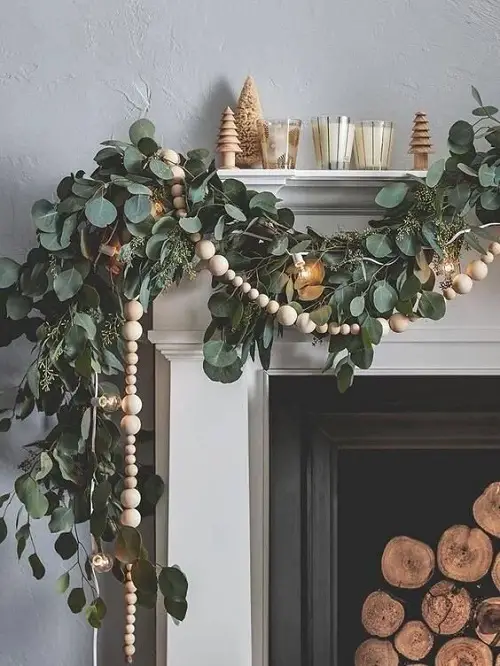 top Hanging Indoor Vines as a Garland Ideas 