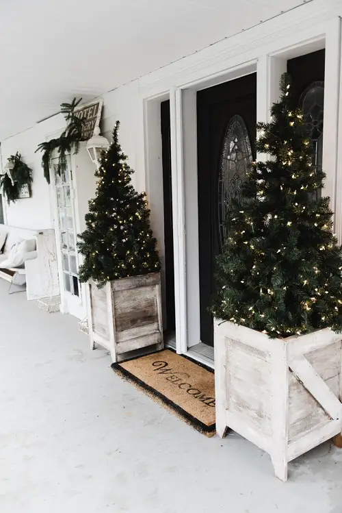 Creative Box Planters Porch Décor Ideas 15