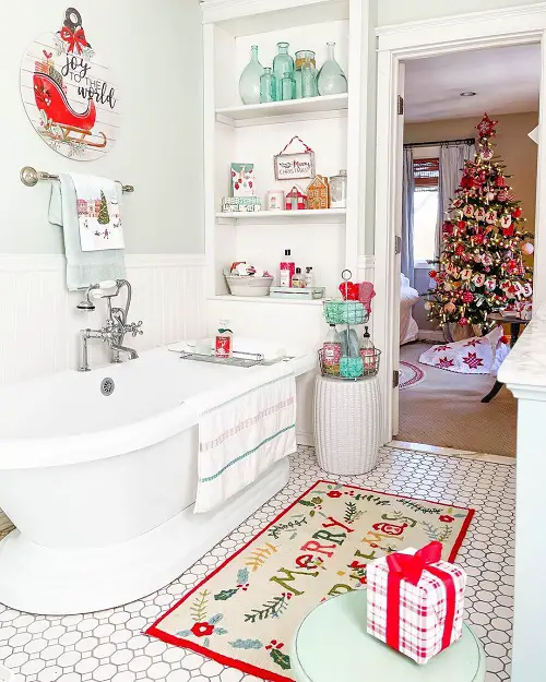 Christmas Mat, Wall Art, and Shelf Decorations