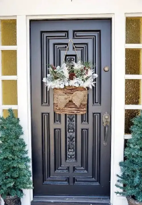 Hanging Basket Wreath in porch