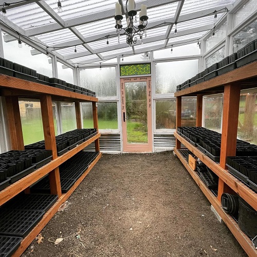 Heavy Duty Greenhouse Shelving
