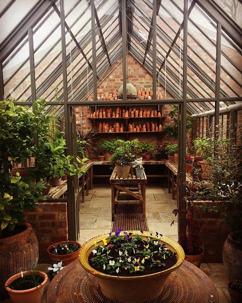 Island and Greenhouse Shelving