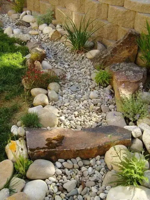 DIY Riverbed Landscaping Ideas