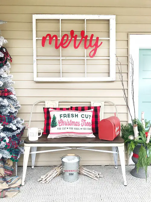 merry decor in porch wall