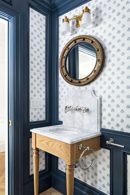 How to Make a Tiny Bathroom Look Bigger Use Tiles Upto the Ceiling