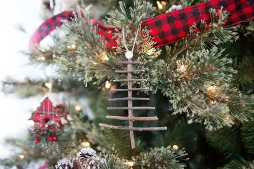 top Last-Minute Christmas Crafts
