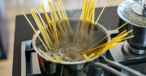 Use Honey as Rooting Hormone