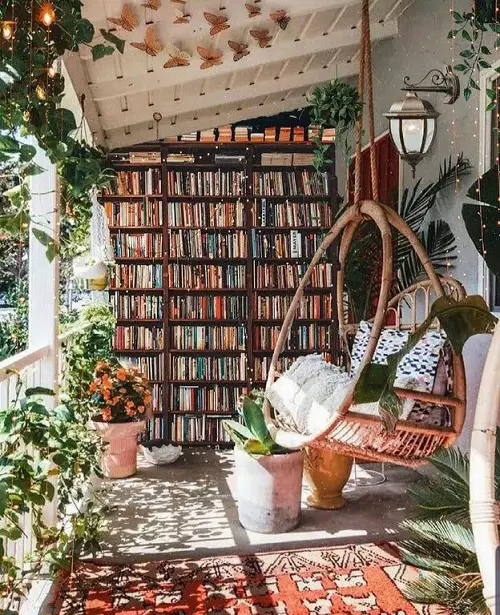 Amazing Tiny Nook Made into a Mini Garden Indoors Ideas