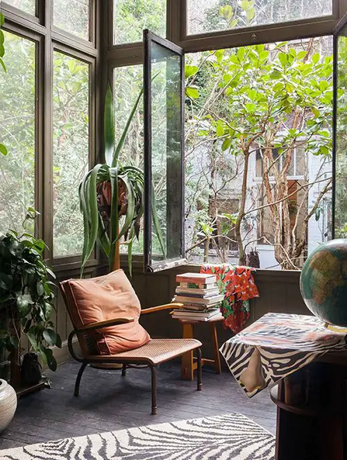 Ideas for Turning a Tiny Nook into a Mini Garden Indoors