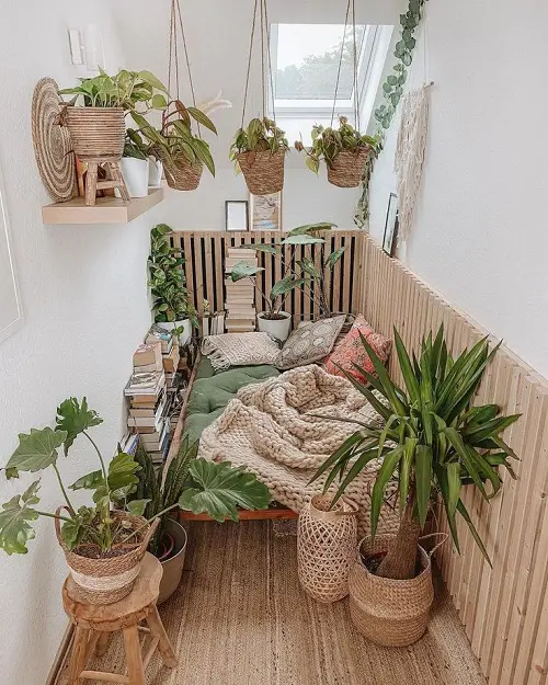 best Tiny Nook Made into a Mini Garden Indoors Ideas 2