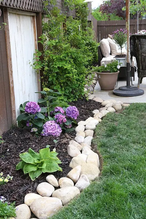 River Rock Edge