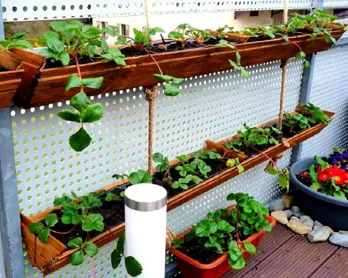 Tiered Hanging Wooden Planters