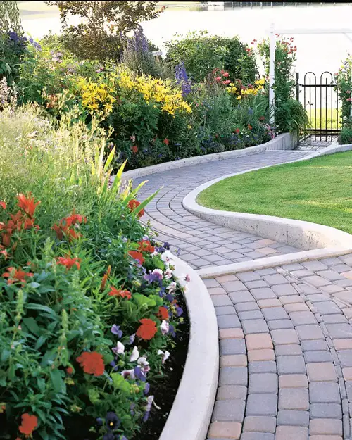 best Concrete Edging