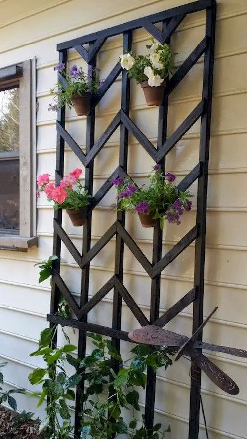 Chevron Lattice Trellis