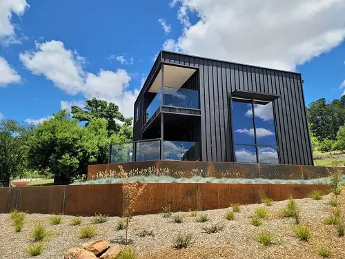 Ironbark Metal Design edge