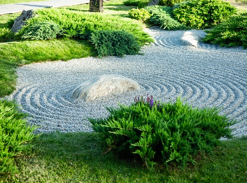 Outdoor Zen Garden with Bright Foliage