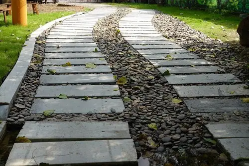 Gravel and Stone Driveway