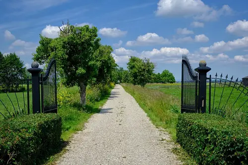 Metal Gate grave pathway