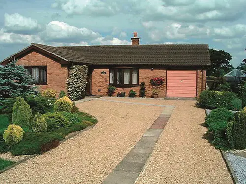 Pea Gravel Driveway with Path