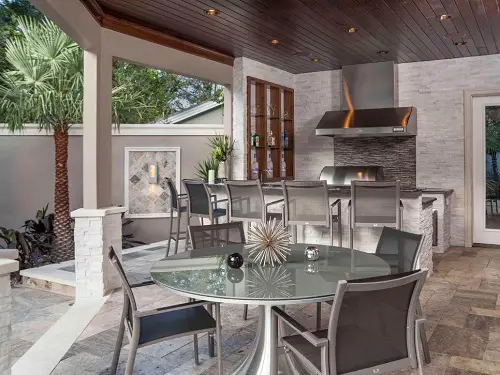 Contemporary Outdoor Kitchen