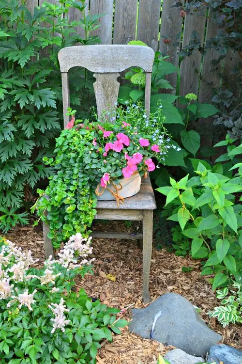 Crazy and Playful Garden Ideas 