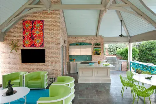 Green Outdoor Kitchen