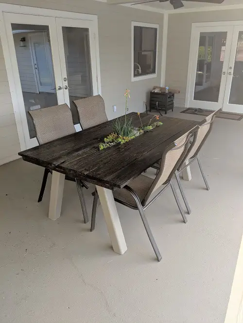 A Dash of Green in the Center of the Table