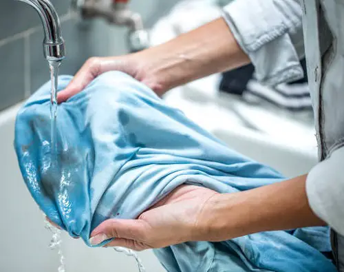 Remove Sap from clothes