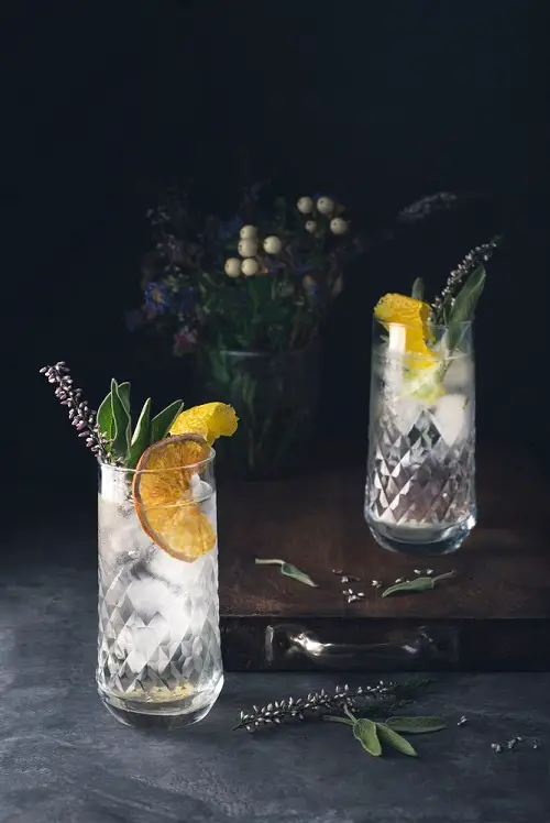 Cocktail-Related Edible Flowers