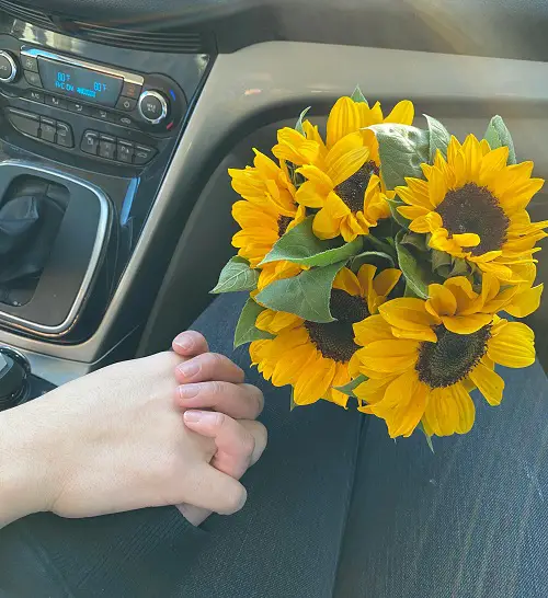 best Stunning Flowers for First Date