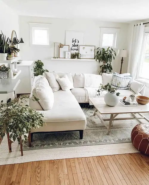 Useful Wall Behind Sofa Decor Ideas 9