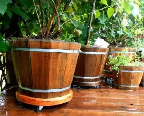 Unique Mobile Plant Stand Ideas 34