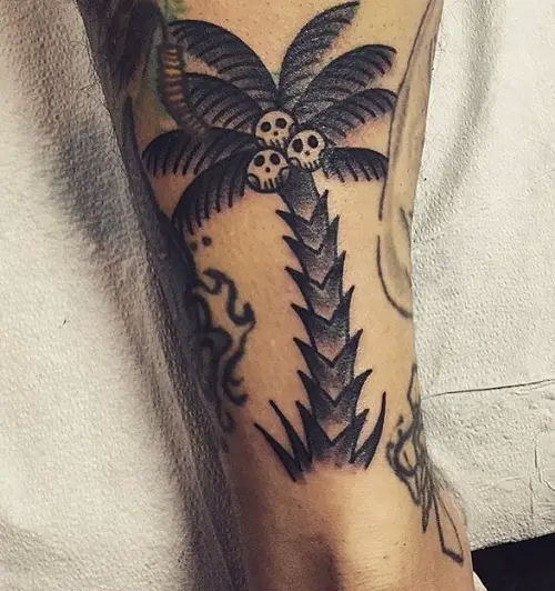 Palm Tree with Skull Coconuts