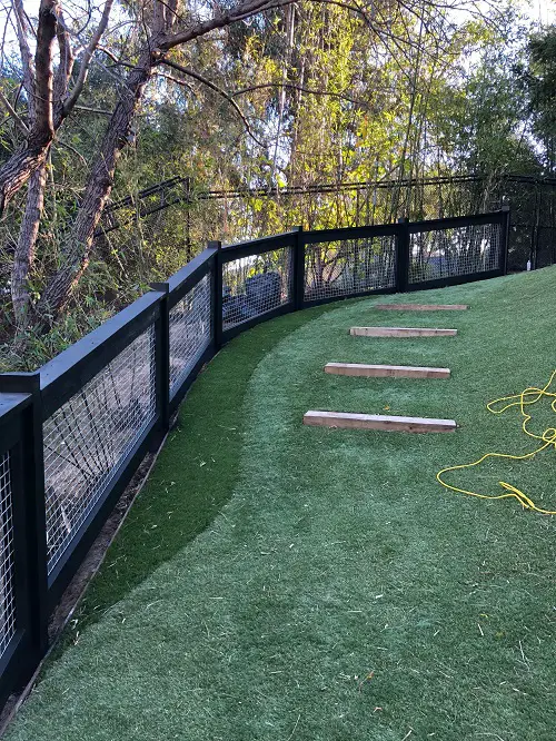 Vegetable Garden black metal Fence Ideas