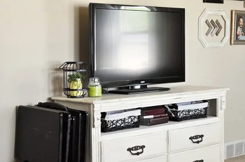 Diy Dresser to TV Stand in $30