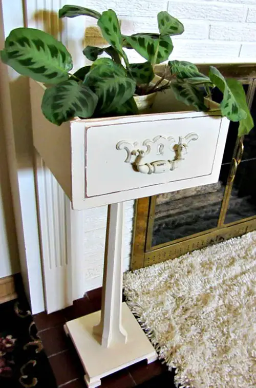 diy Repurposed Furniture Plant Stand