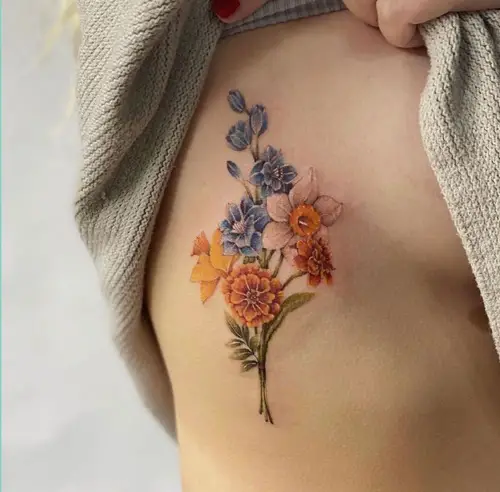 Side Body Floral Composition with Narcissus
