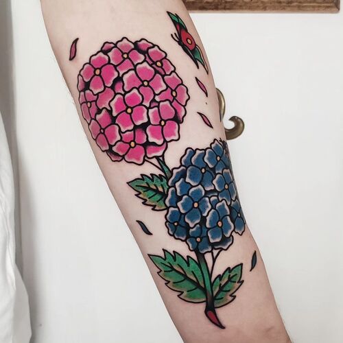 Cartoon Style Hydrangea Ink tattoo