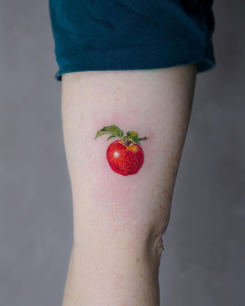 Realistic Apple Ink Idea