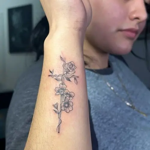 feminine cross with flowers tattoos 8