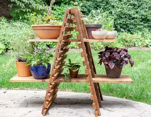 Ideas Using Container Gardens Poles