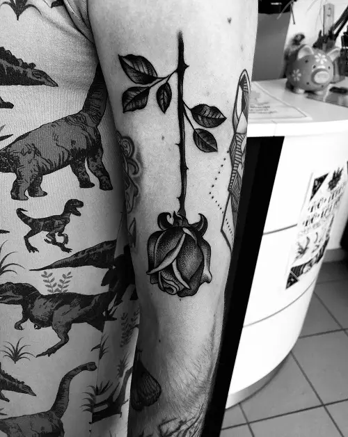 best black rose tattoo ideas 5