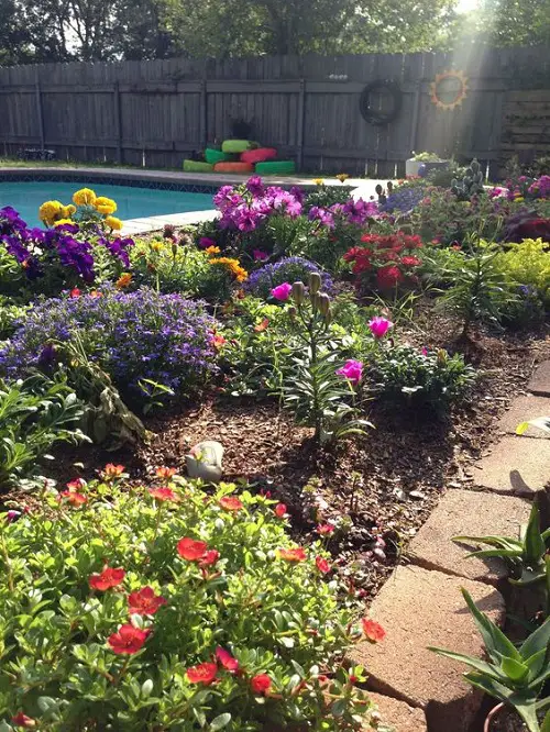 Full of Flowers Landscaping